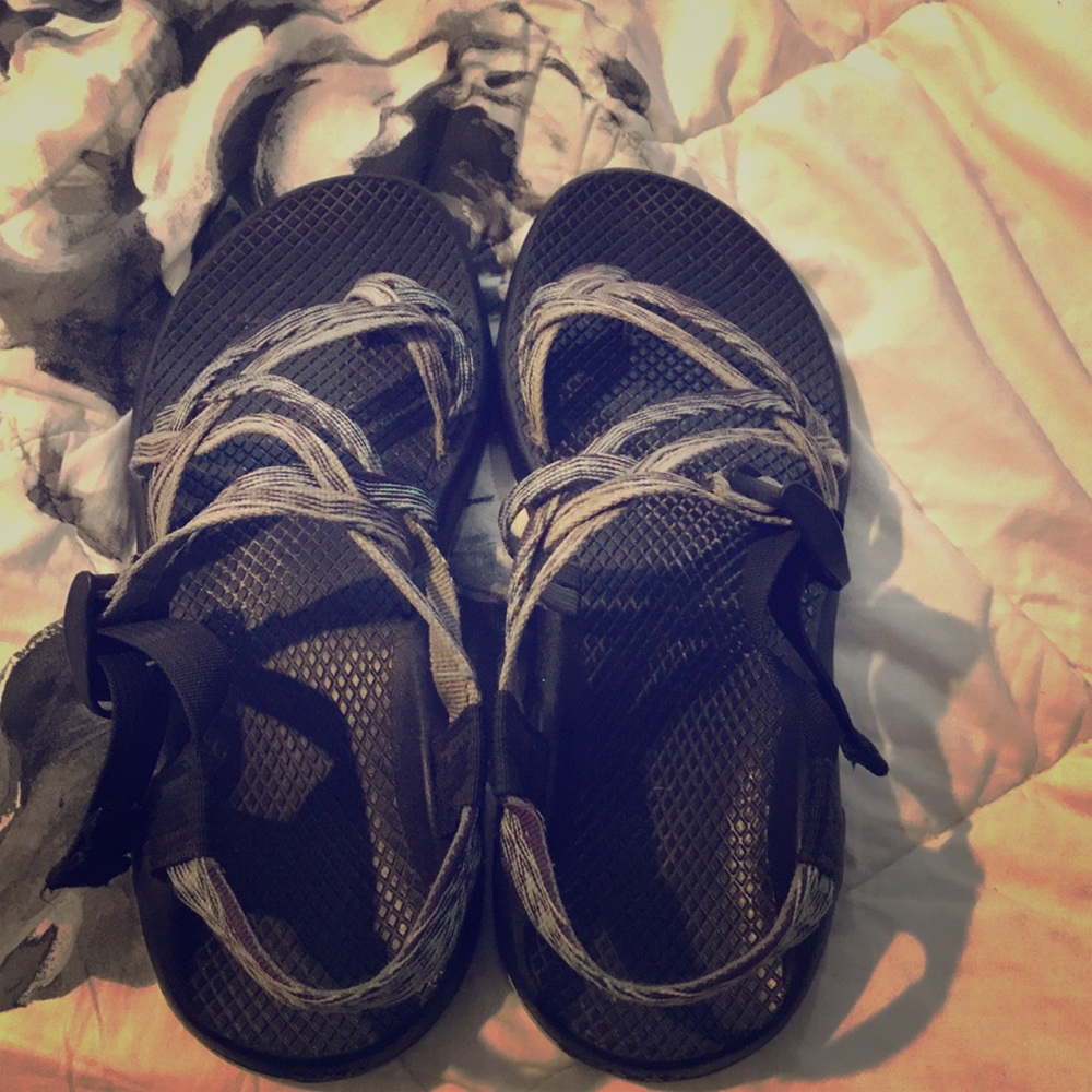 Chacos size 9